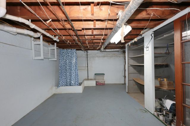 30 Baker Street, Hudson, NH 03051