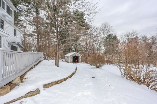 30 Baker Street, Hudson, NH 03051