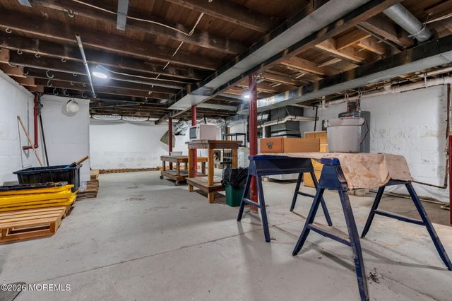 1208 Pine Tree Way Front House, Belmar, NJ 07719