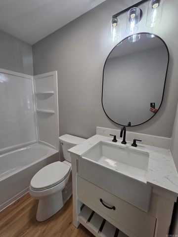 2735 Floral Road, Floral, AR 72543