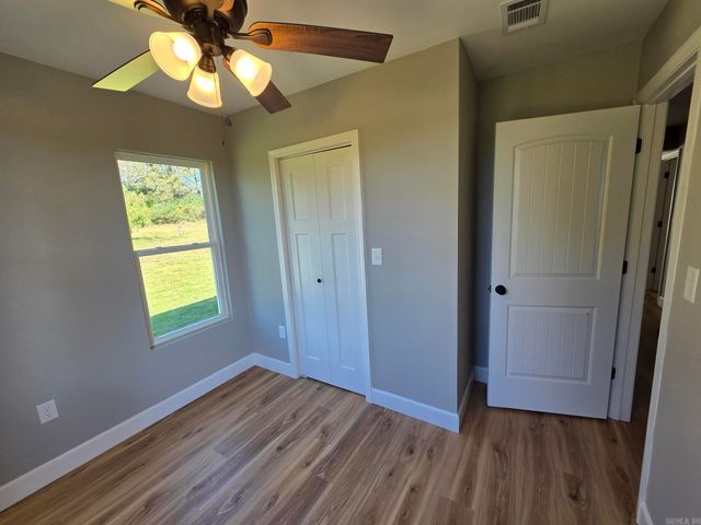 2735 Floral Road, Floral, AR 72543