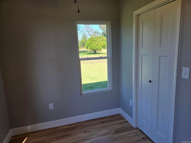 2735 Floral Road, Floral, AR 72543