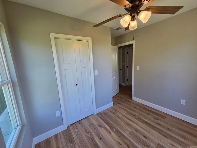 2735 Floral Road, Floral, AR 72543