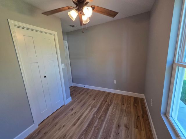 2735 Floral Road, Floral, AR 72543