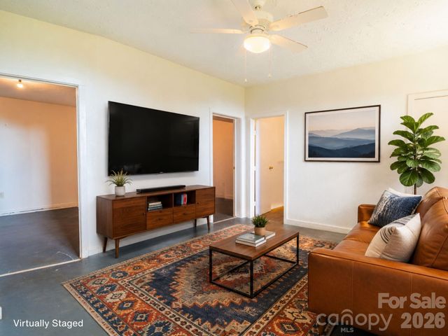 3020 Silver Creek Mountain Road, Morganton, NC 28655