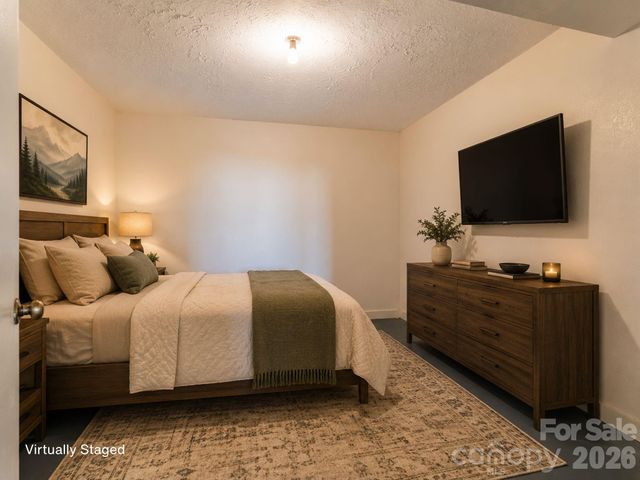 3020 Silver Creek Mountain Road, Morganton, NC 28655