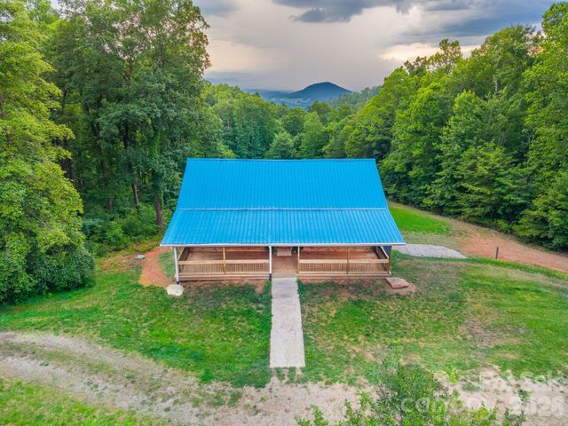 3020 Silver Creek Mountain Road, Morganton, NC 28655
