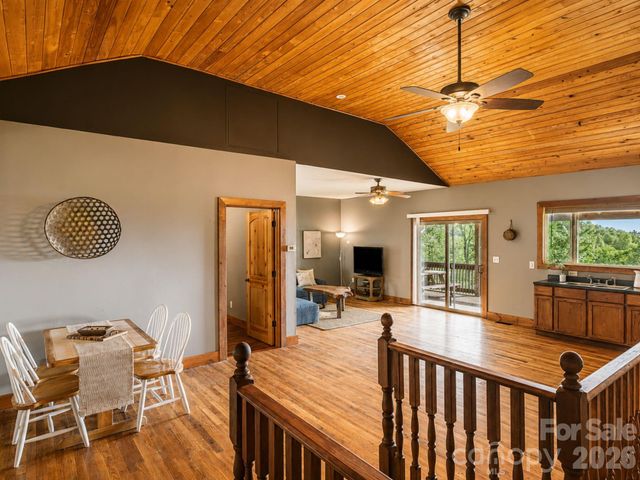 3020 Silver Creek Mountain Road, Morganton, NC 28655