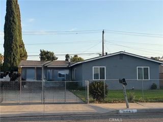 8586 Randolph, Riverside, CA 92503