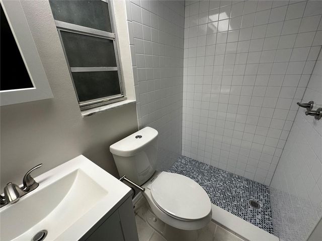 2049 SANDPIPER DRIVE, Palm Harbor, FL 34683