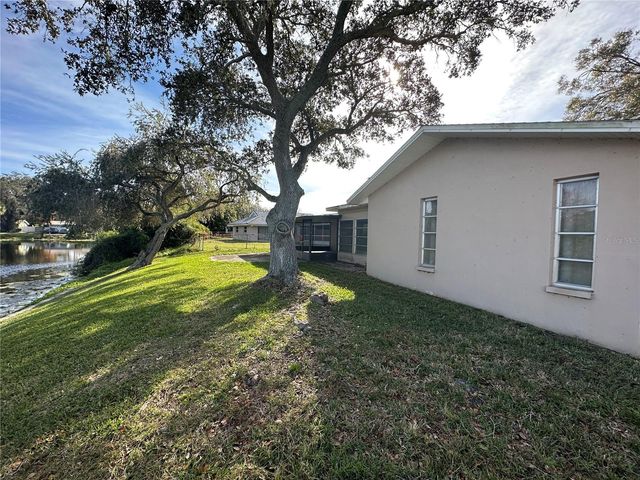 2049 SANDPIPER DRIVE, Palm Harbor, FL 34683