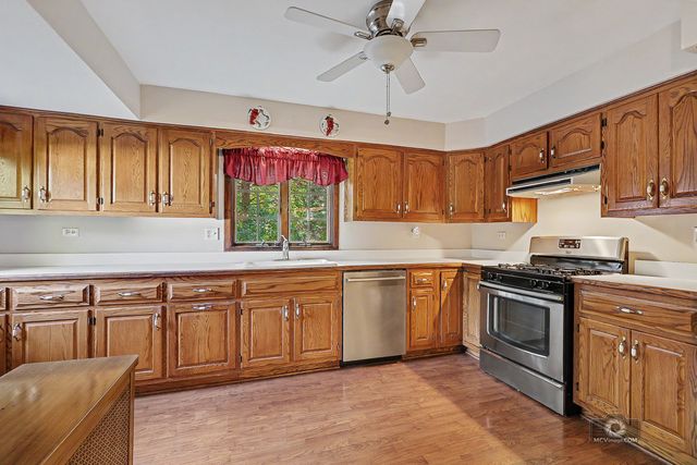 14530 131st Street, Lemont, IL 60439