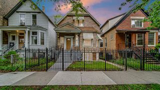 3424 W Parker Avenue, Chicago, IL 60647