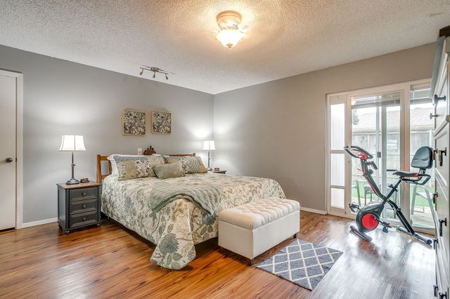5011 Ledgestone Drive, Fort Worth, TX 76132
