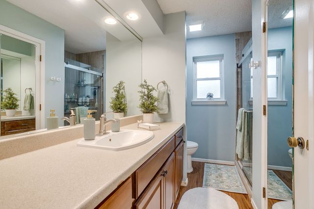 5011 Ledgestone Drive, Fort Worth, TX 76132