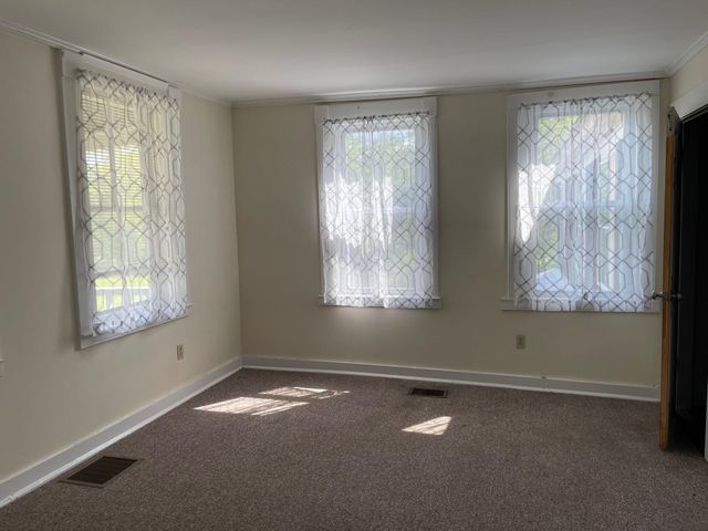 10 Park Street, Randolph, VT 05060