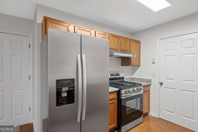 2164 Dresden Green NW, Kennesaw, GA 30144