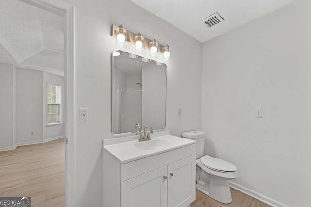 2164 Dresden Green NW, Kennesaw, GA 30144