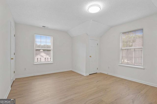 2164 Dresden Green NW, Kennesaw, GA 30144