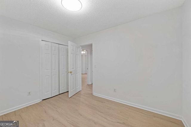 2164 Dresden Green NW, Kennesaw, GA 30144