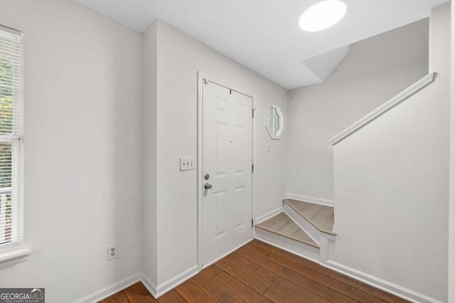2164 Dresden Green NW, Kennesaw, GA 30144
