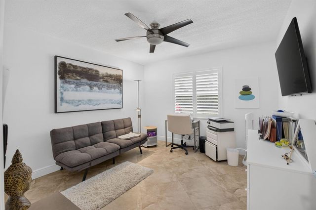 14849 Cumberland Drive 1060, Delray Beach, FL 33446
