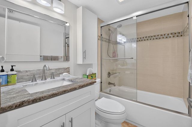14849 Cumberland Drive 1060, Delray Beach, FL 33446