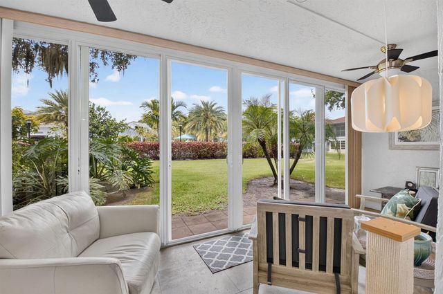 14849 Cumberland Drive 1060, Delray Beach, FL 33446