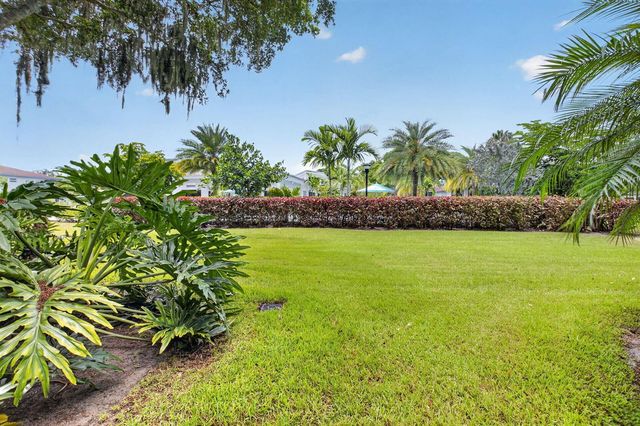 14849 Cumberland Drive 1060, Delray Beach, FL 33446