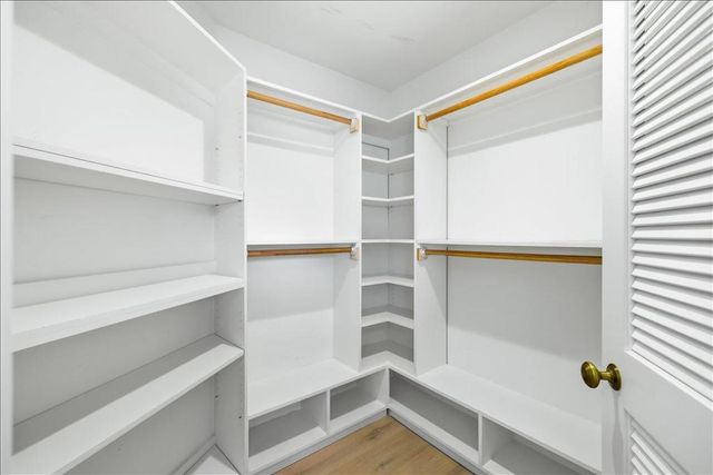 1031 Almanor Avenue, Menlo Park, CA 94025