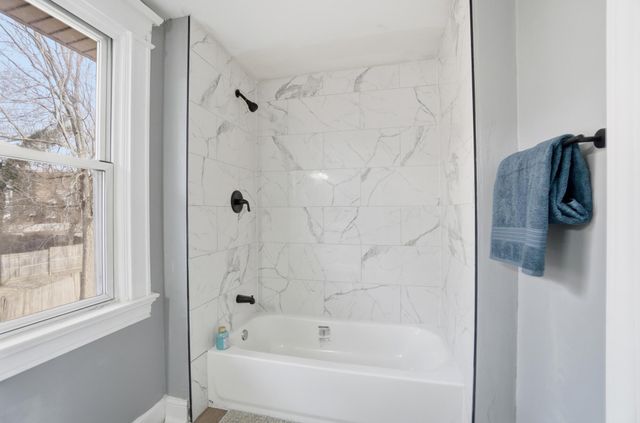 1718 Woodburn Avenue, Covington, KY 41011