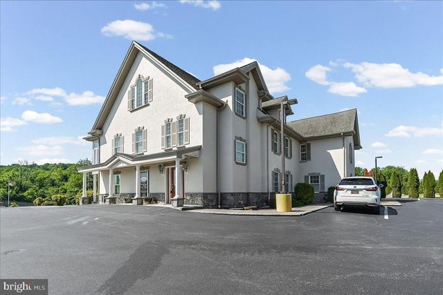 558 E BALTIMORE PIKE, West Grove, PA 19390
