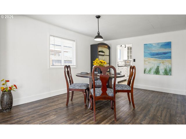 1875 W 18TH Ave, Eugene, OR 97402