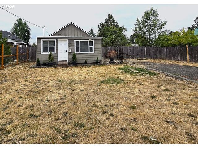 1875 W 18TH Ave, Eugene, OR 97402