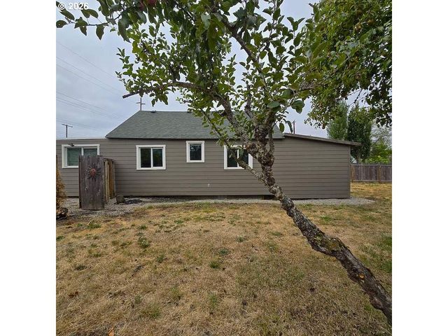 1875 W 18TH Ave, Eugene, OR 97402