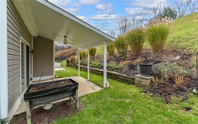 252 Estates Dr, Richland, PA 15044