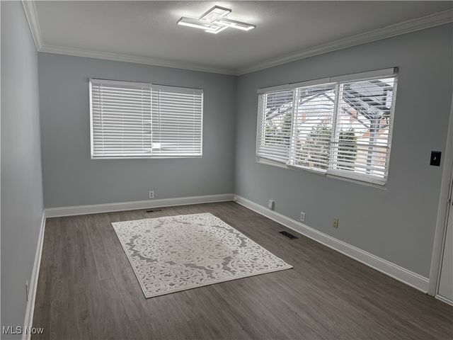 4526 Woodrow Avenue, Parma, OH 44134