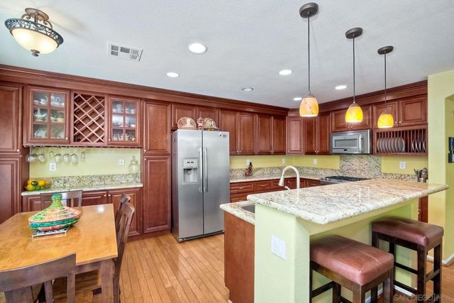 10974 Caminito Tierra, San Diego, CA 92131