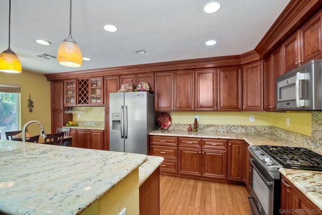 10974 Caminito Tierra, San Diego, CA 92131