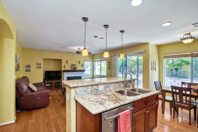 10974 Caminito Tierra, San Diego, CA 92131