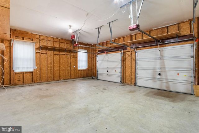 6910 GOVERNORS GRANT LN, Fredericksburg, VA 22407