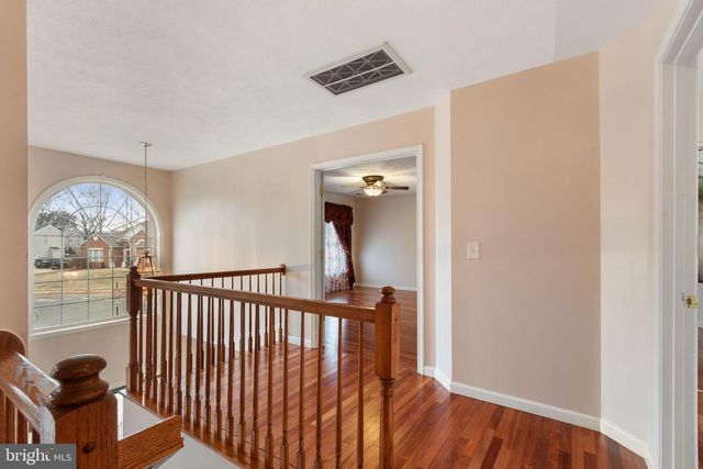 6910 GOVERNORS GRANT LN, Fredericksburg, VA 22407