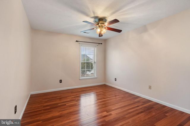 6910 GOVERNORS GRANT LN, Fredericksburg, VA 22407