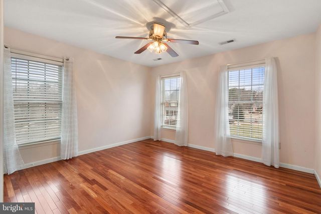 6910 GOVERNORS GRANT LN, Fredericksburg, VA 22407