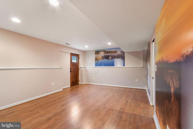 6910 GOVERNORS GRANT LN, Fredericksburg, VA 22407