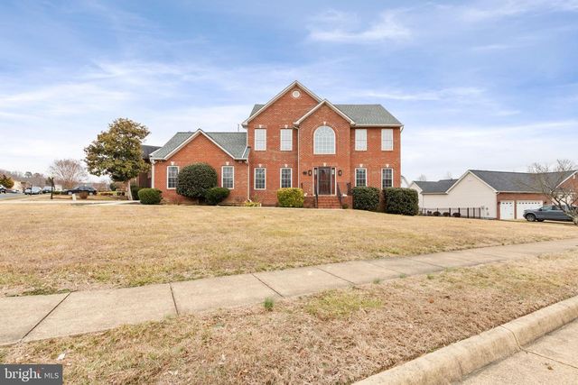 6910 GOVERNORS GRANT LN, Fredericksburg, VA 22407