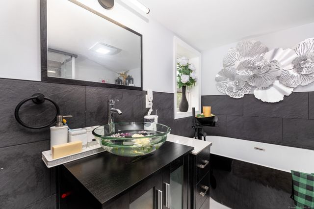 538 Main Street, Wethersfield, CT 06109