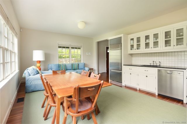 11 Valley Road, Salisbury, CT 06039