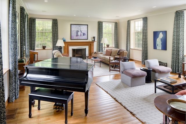 11 Valley Road, Salisbury, CT 06039