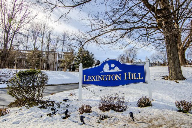 7 Lexington Hill 8, Harriman, NY 10926